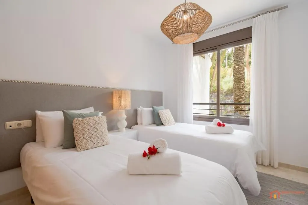Albatross Hideaway Casares Apartment 0*,